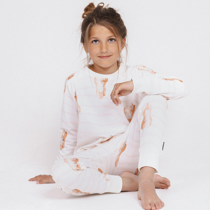 Ballerina sweater and pants for kids