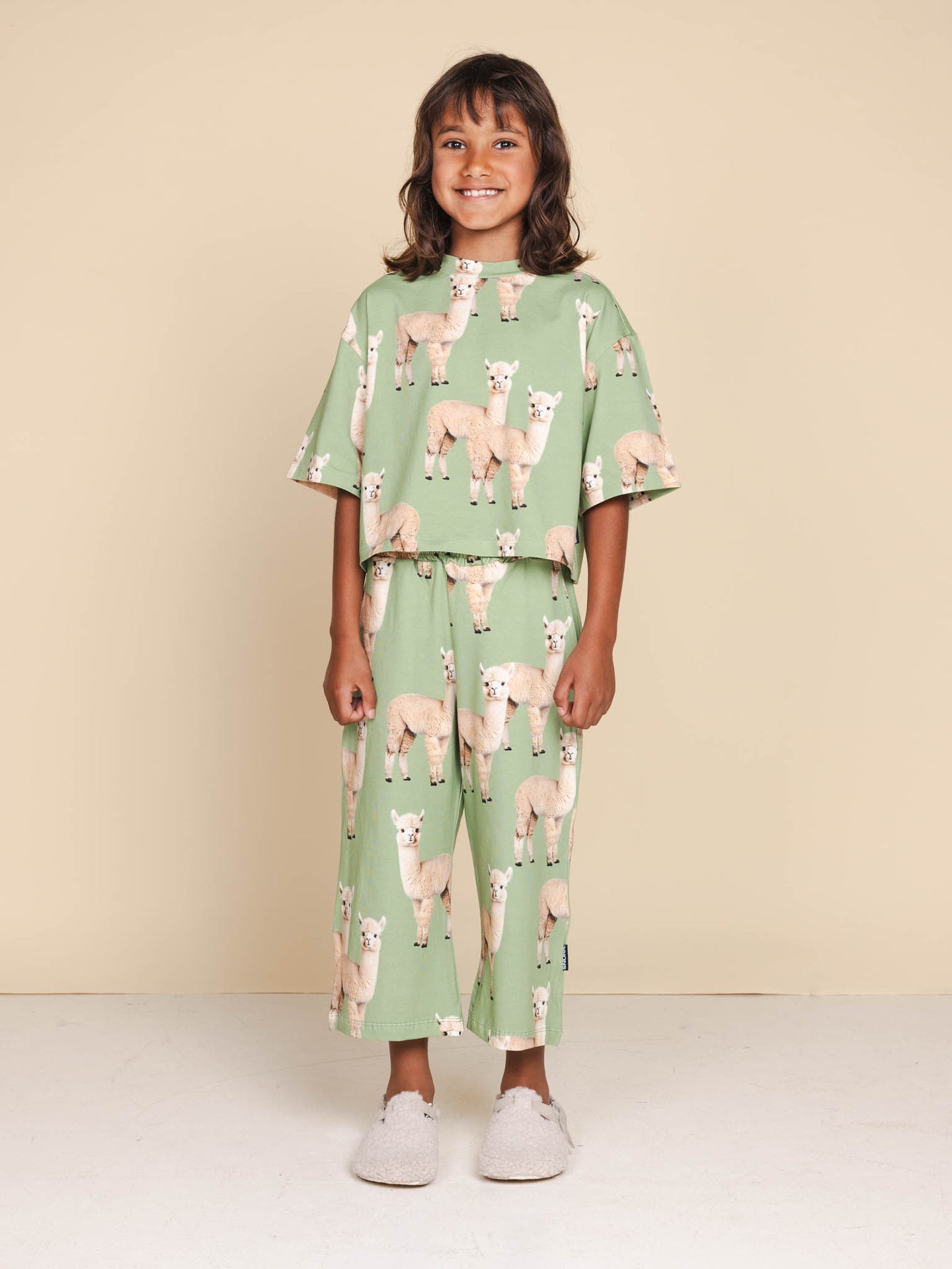 Alpaca Meadow Cropped T-shirt en Wijde broek set Kids - SNURK
