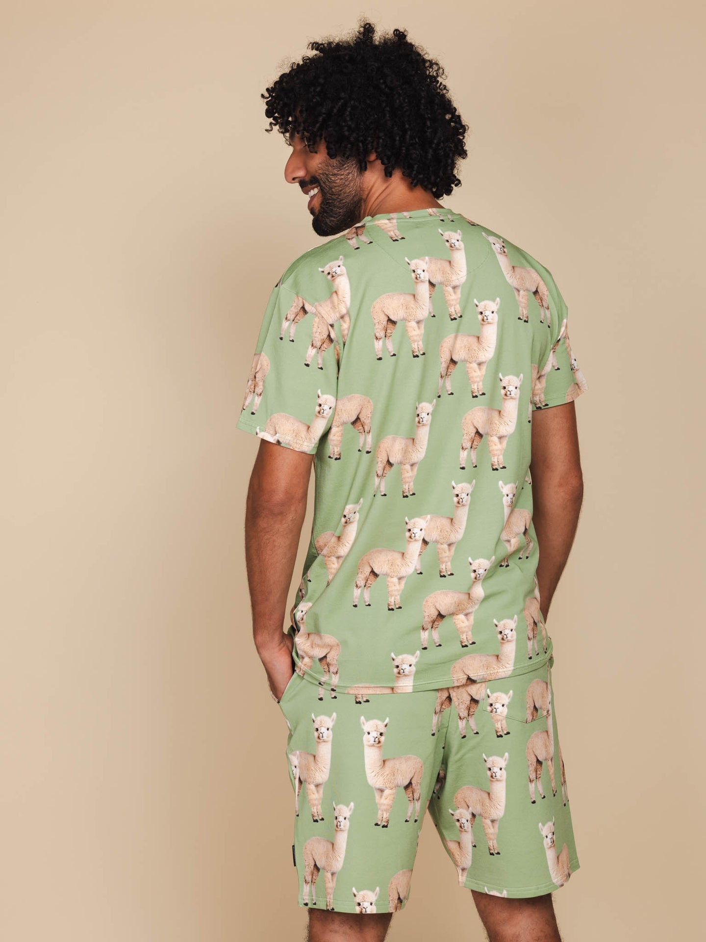 Alpaca Meadow T-shirt en Shorts set Heren - SNURK