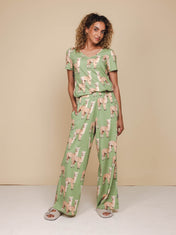 Alpaca Meadow V-neck T-shirt en Wijde broek set Dames