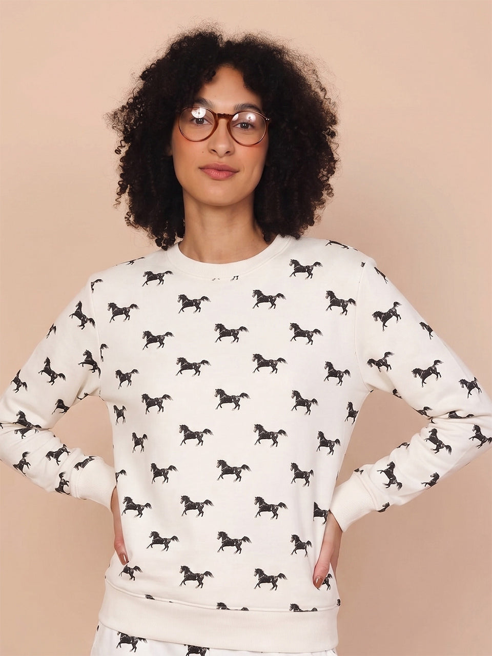 Black Horses White Sweater Women