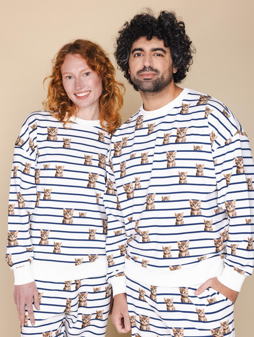Bonjour Kitty Sweater Unisex
