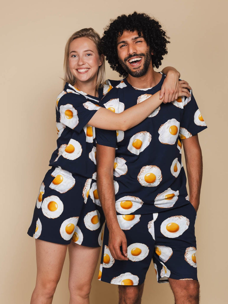 Eggs Navy T-shirt Unisex - SNURK