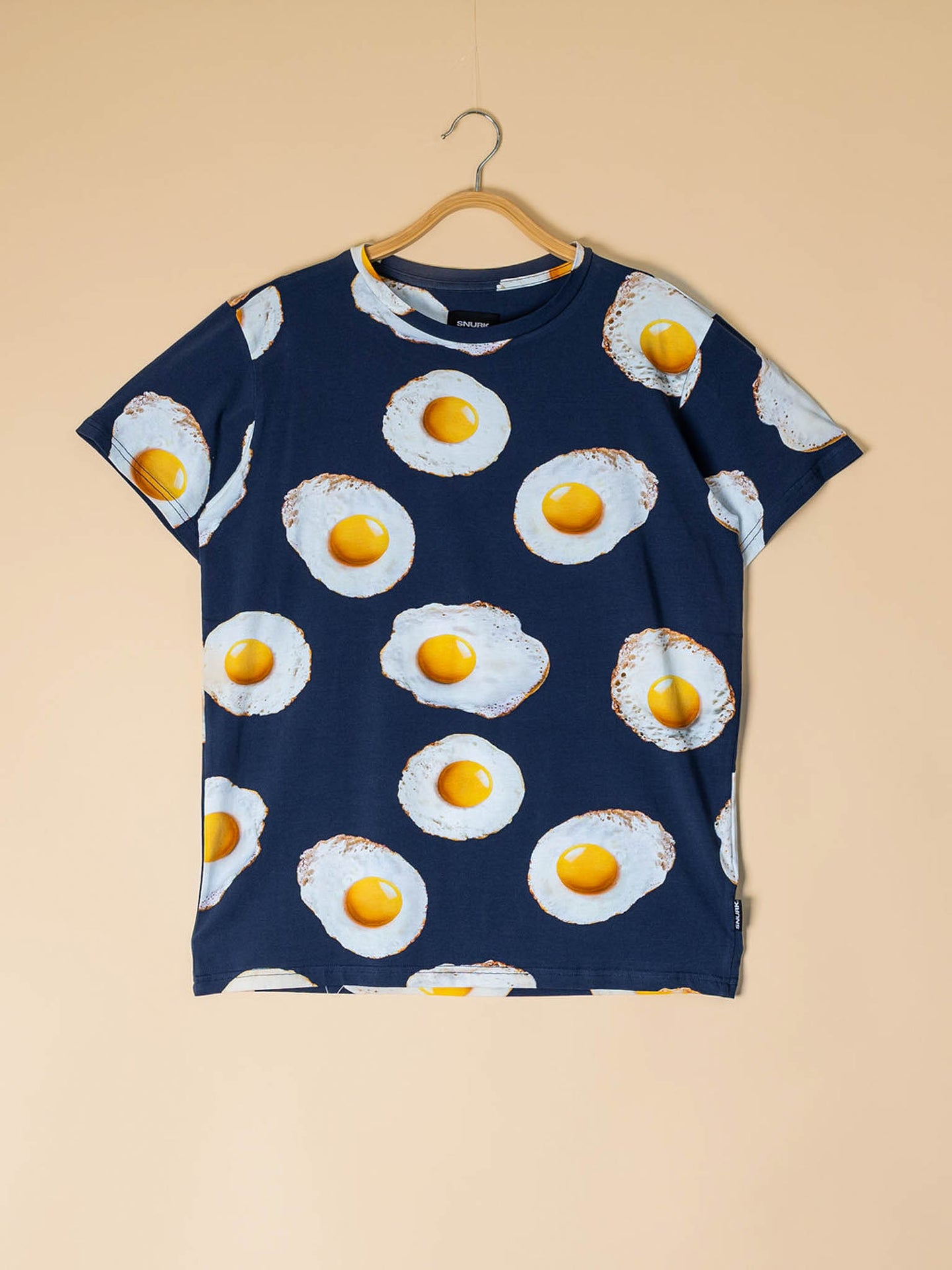 Eggs Navy T-shirt Unisex - SNURK