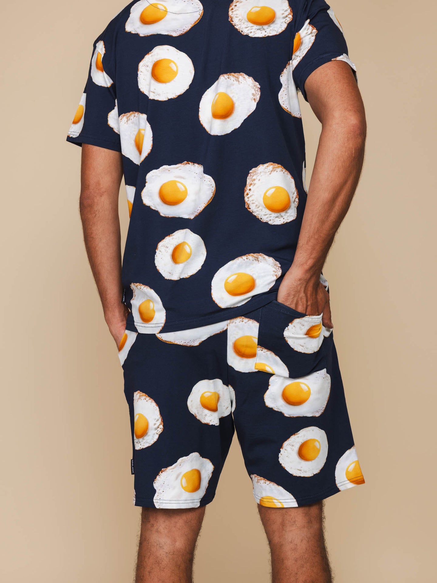 Eggs Navy T-shirt en Shorts set Heren - SNURK