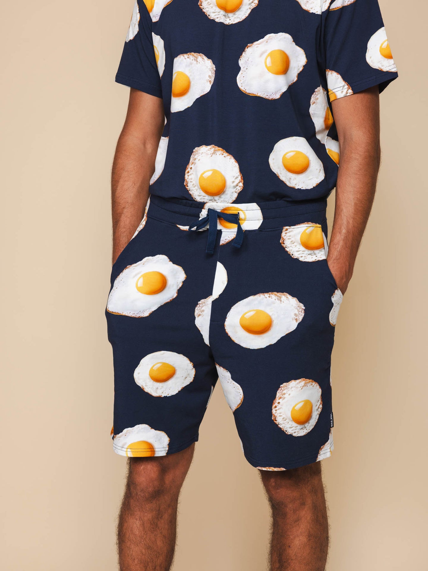Eggs Navy T-shirt en Shorts set Heren - SNURK