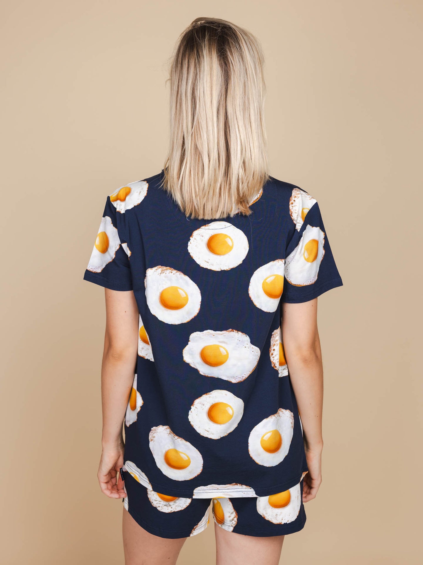 Eggs Navy T-shirt en Shorts set Dames - SNURK