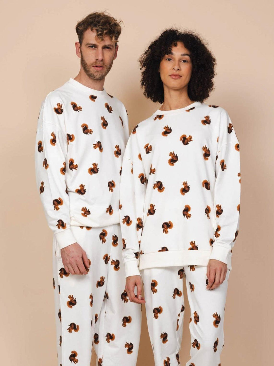 Squirrels Sweater Unisex - SNURK