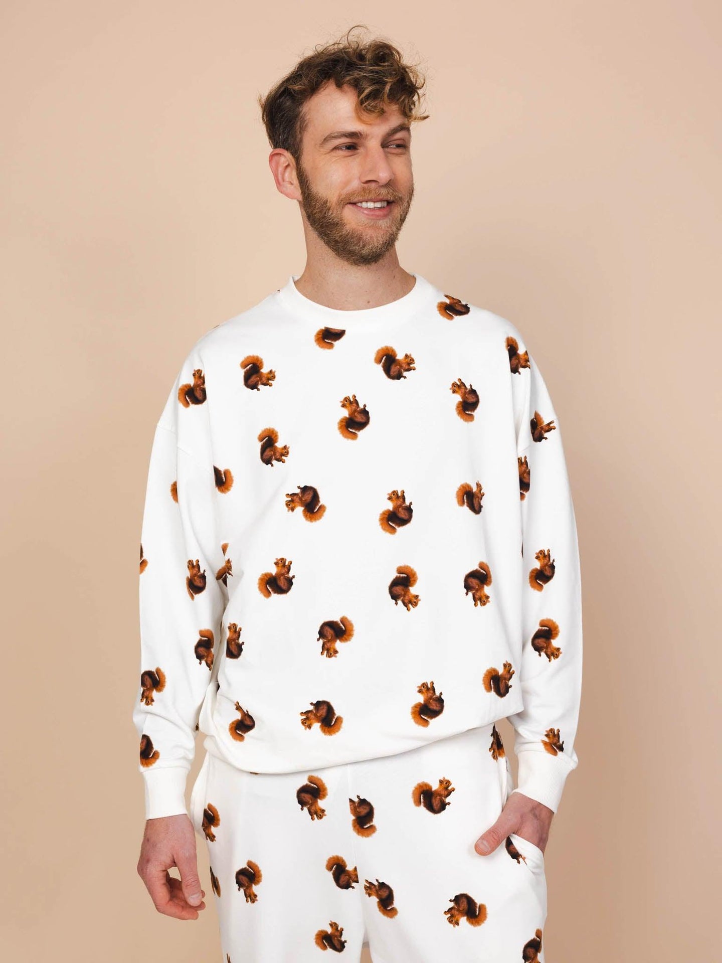 Squirrels Sweater Unisex - SNURK