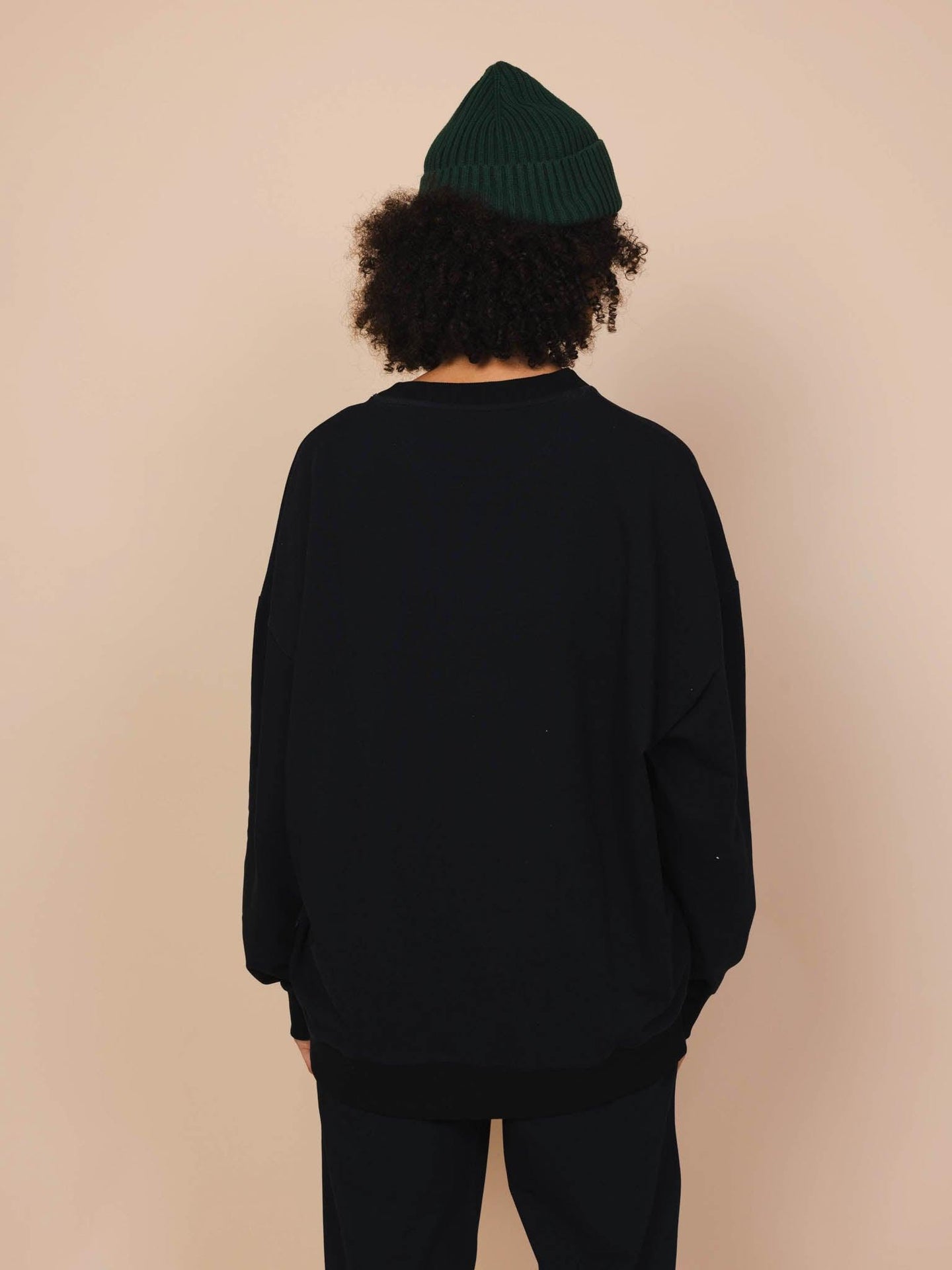 Black Sweater Unisex - SNURK