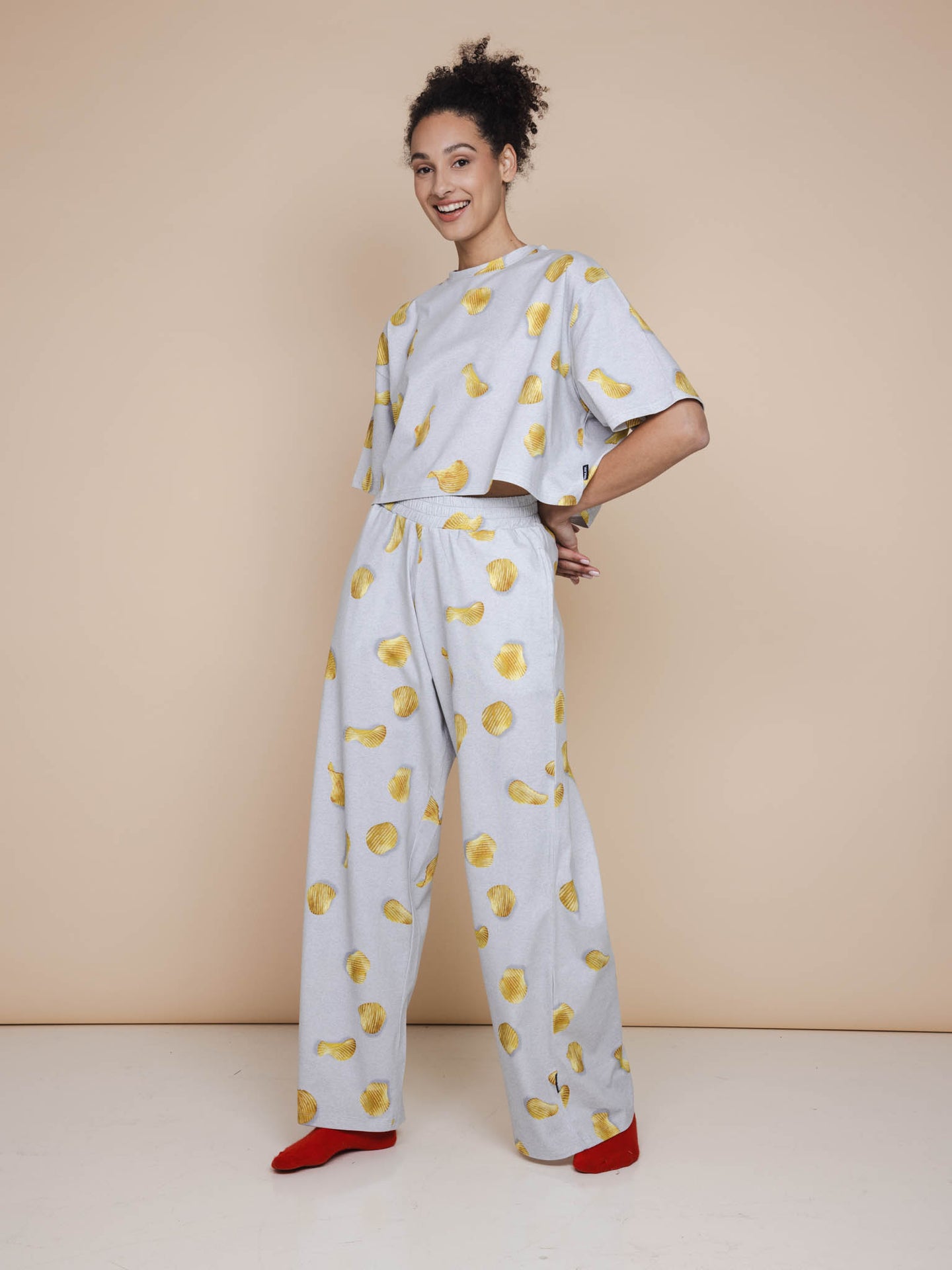 Chips Cropped T-Shirt en Wijde broek set Dames - SNURK