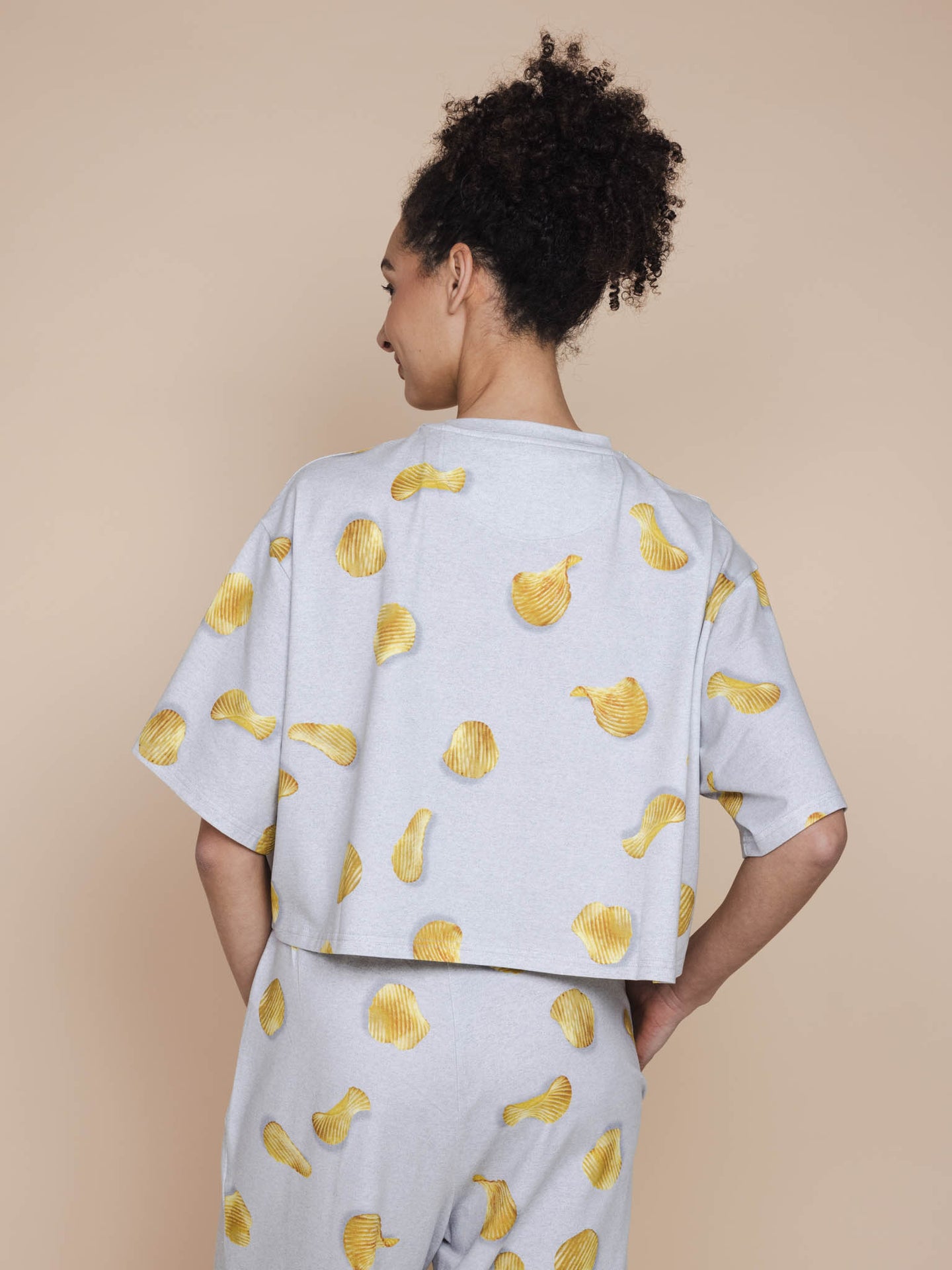 Chips Cropped T-Shirt en Wijde broek set Dames - SNURK