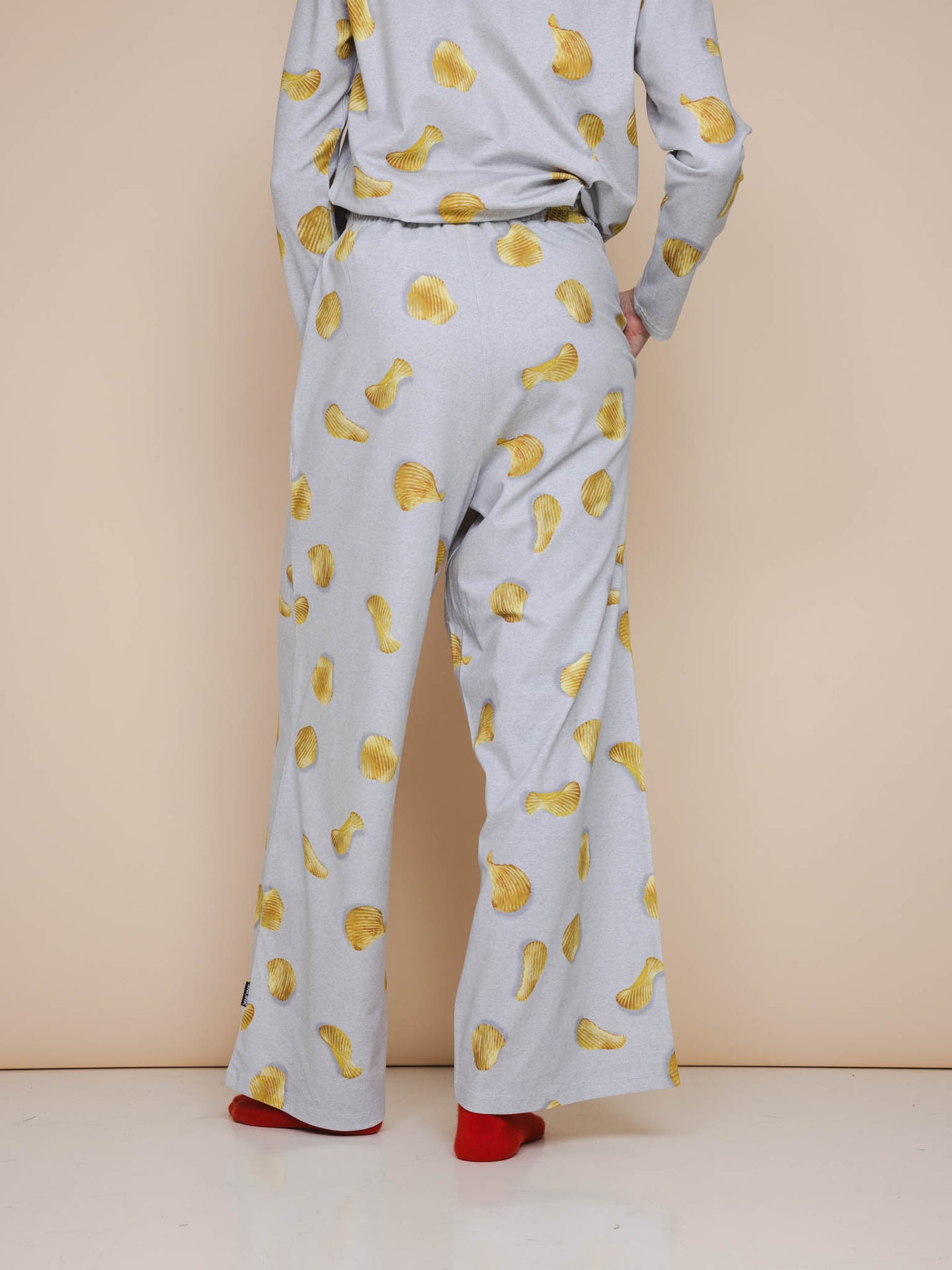 Chips Long Sleeve T-shirt en Wijde broek set Dames - SNURK