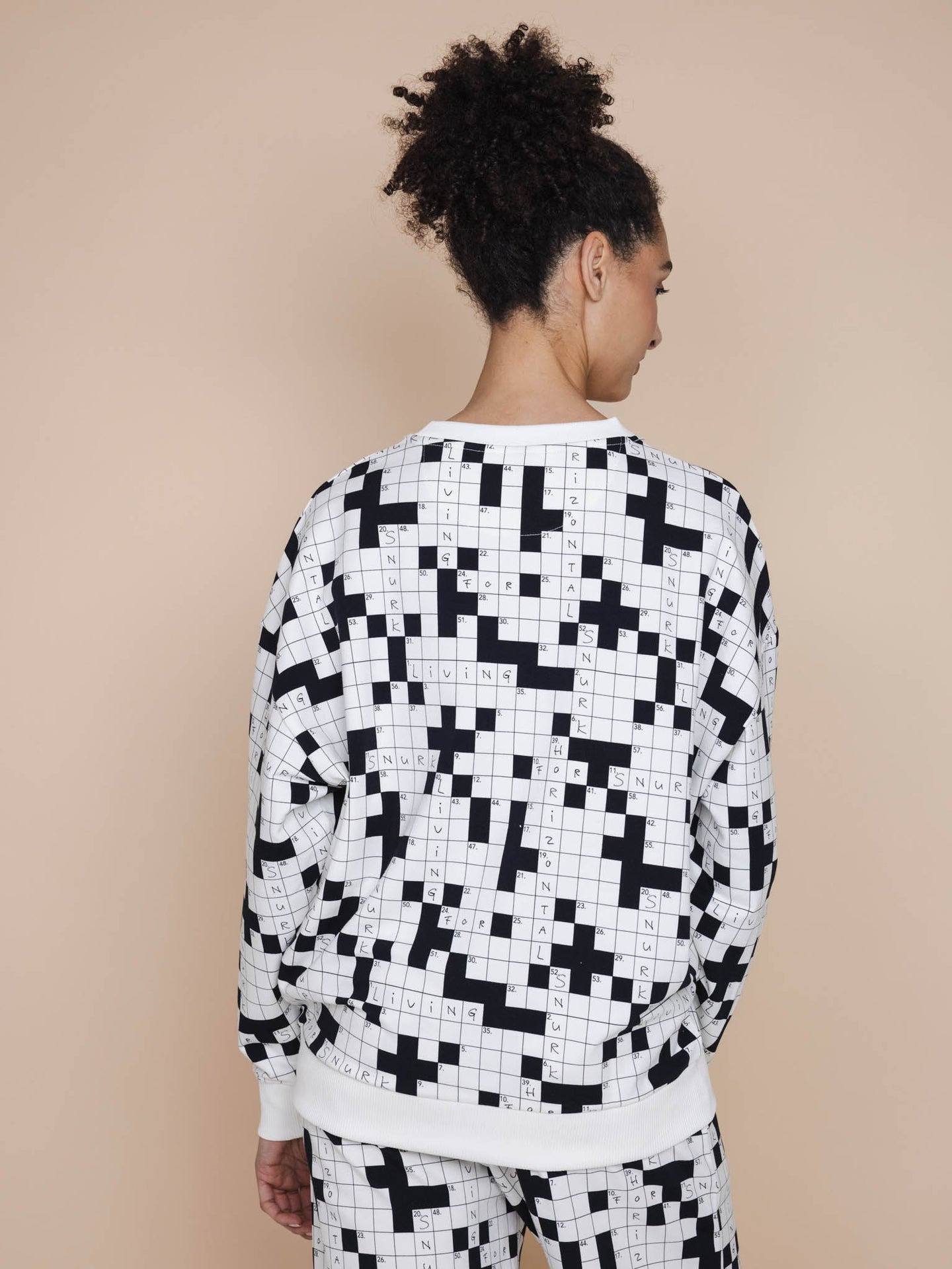Crossword Sweater Unisex - SNURK