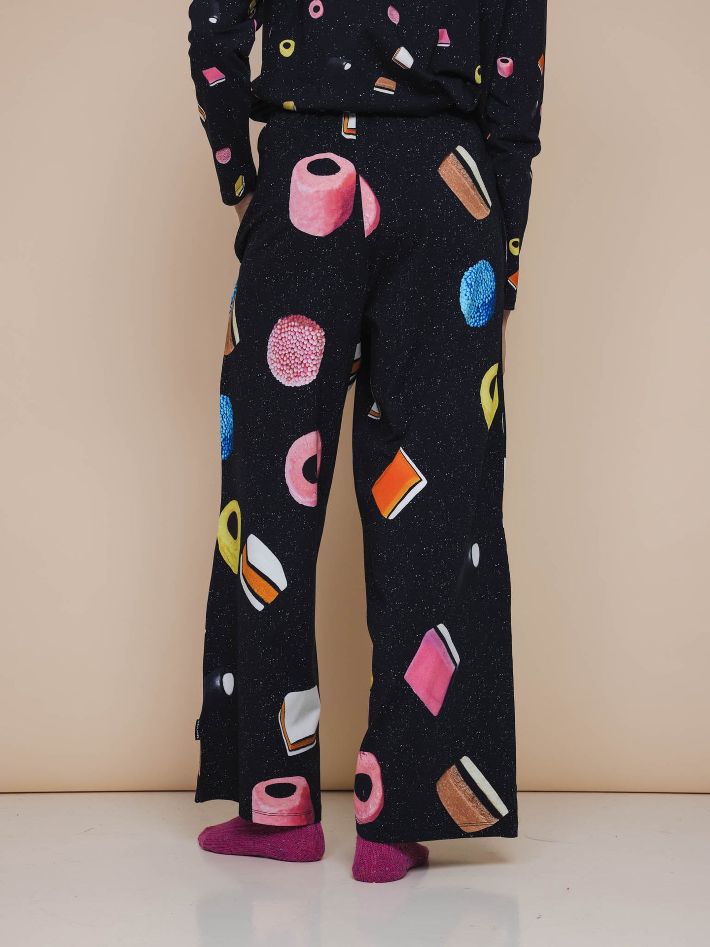 Drop it Long Sleeve T-shirt en Wijde broek set Dames - SNURK