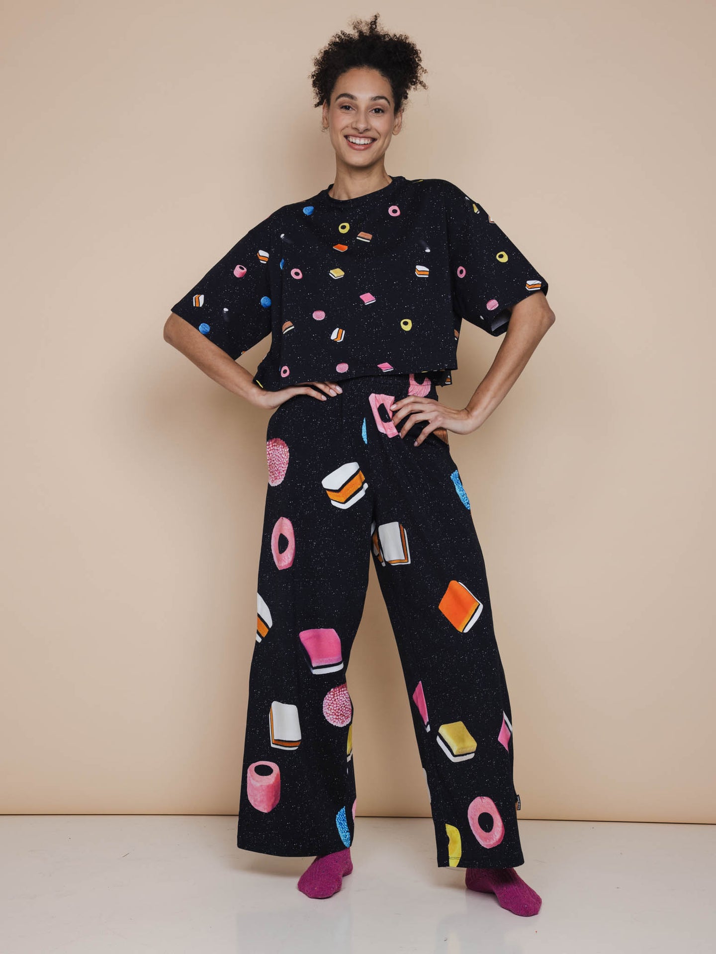 Drop It Cropped T-shirt Dames - SNURK