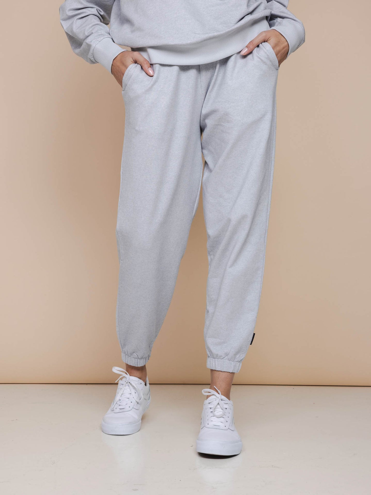 Slow Grey Sweater en Broek set Unisex - SNURK