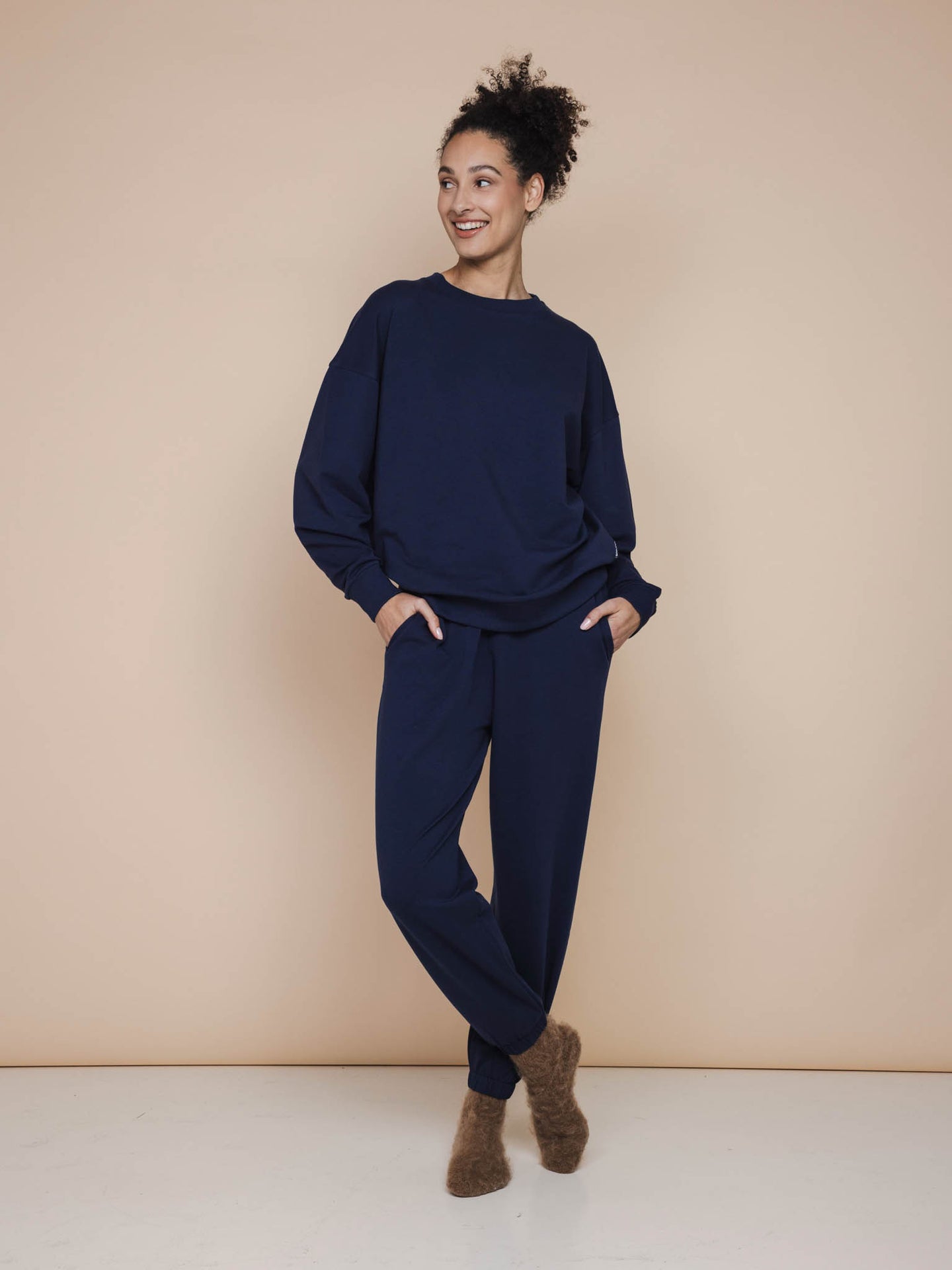 Slow Navy Sweater en Broek set Unisex - SNURK