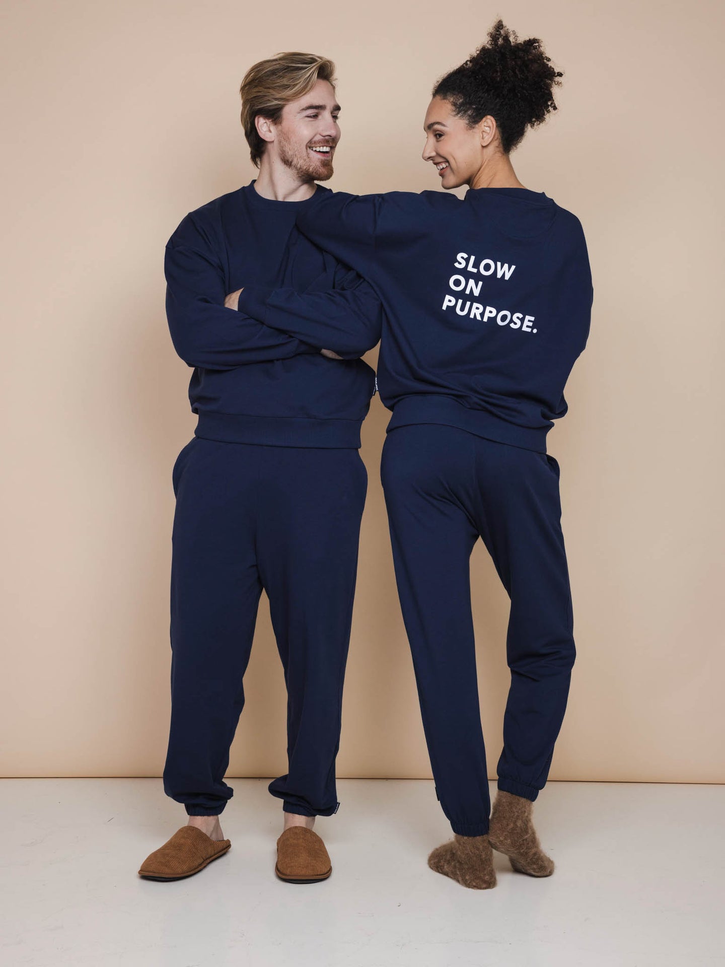 Slow Navy Sweater Unisex - SNURK