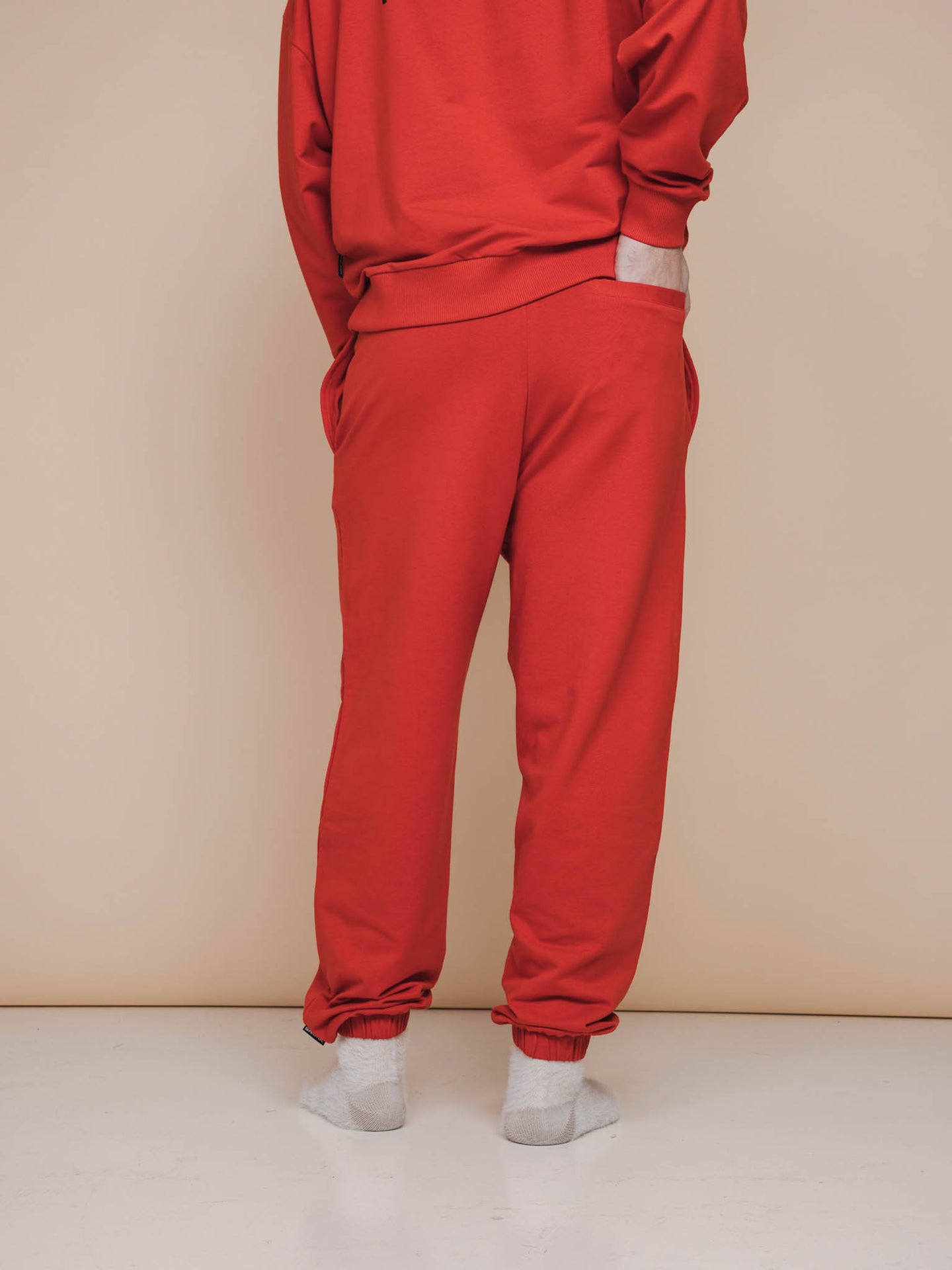 Slow Red Sweater en Broek set Unisex - SNURK