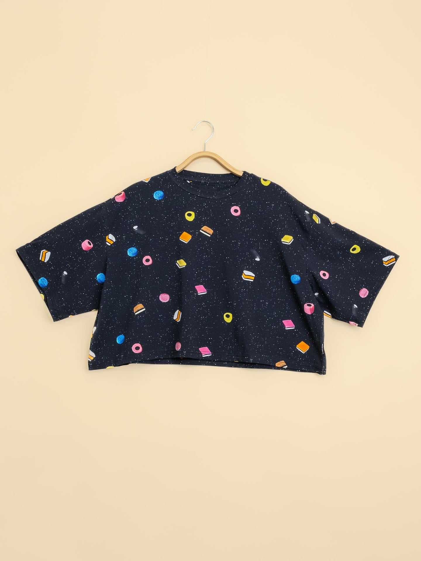 Drop It Cropped T-shirt Dames - SNURK