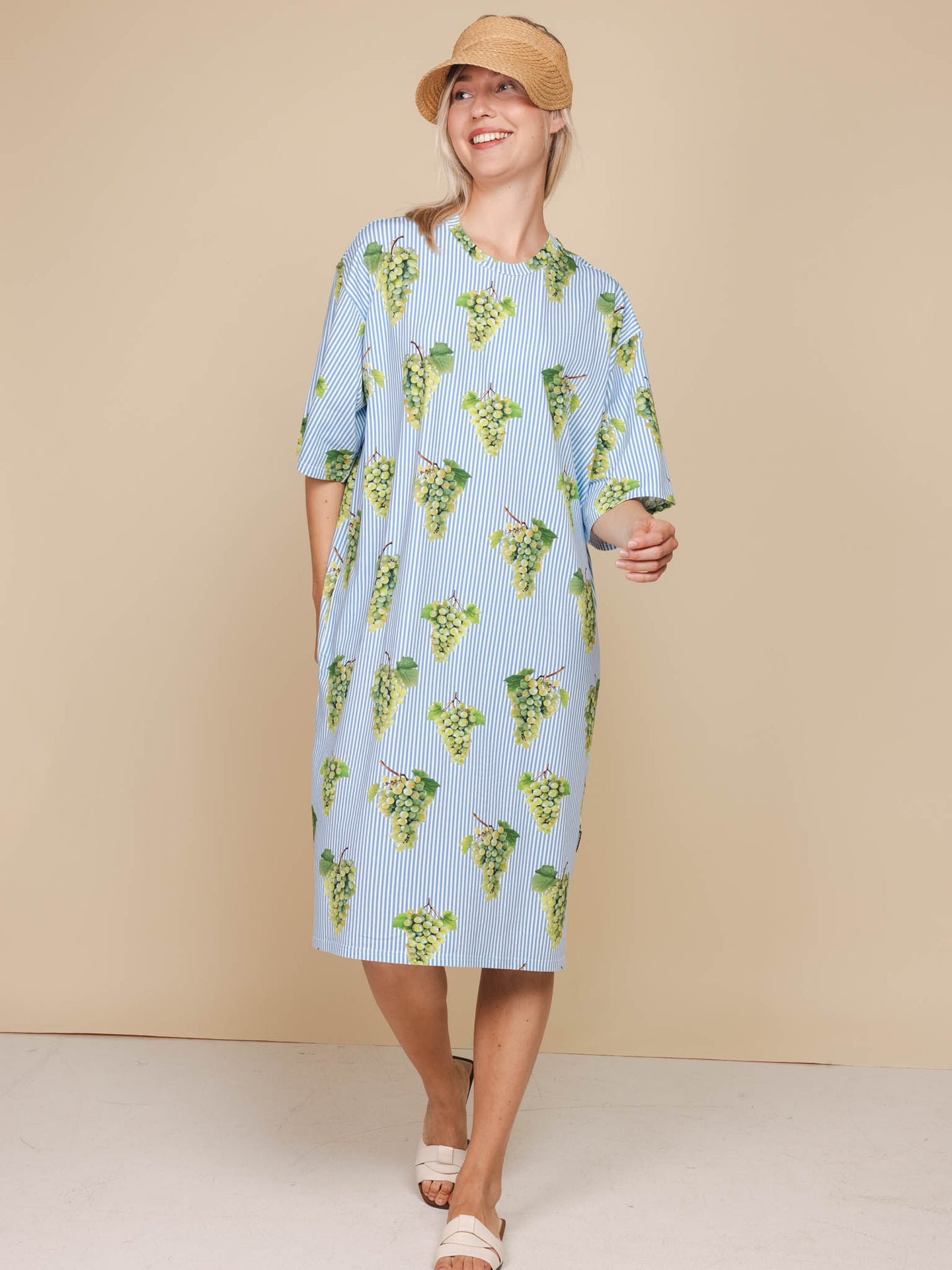 Grapes Relaxed Tee Dress Dames - SNURK