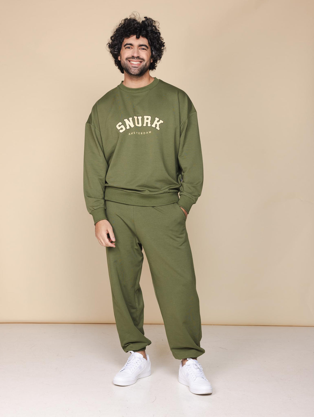 Meadow Green Hose Relaxed