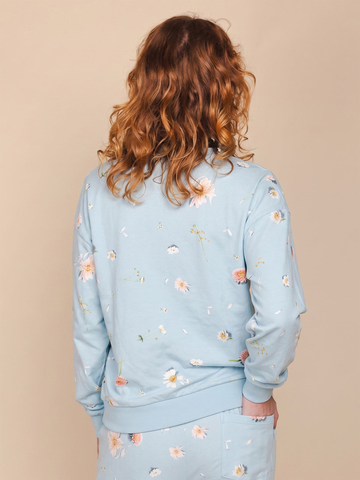 Hopeless Romantic Sweater Unisex