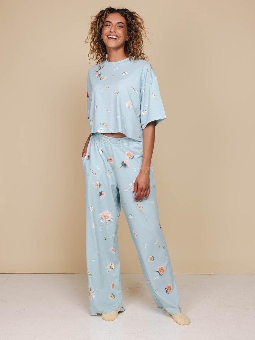 Hopeless Romantic Cropped T-shirt en Wijde broek set Dames