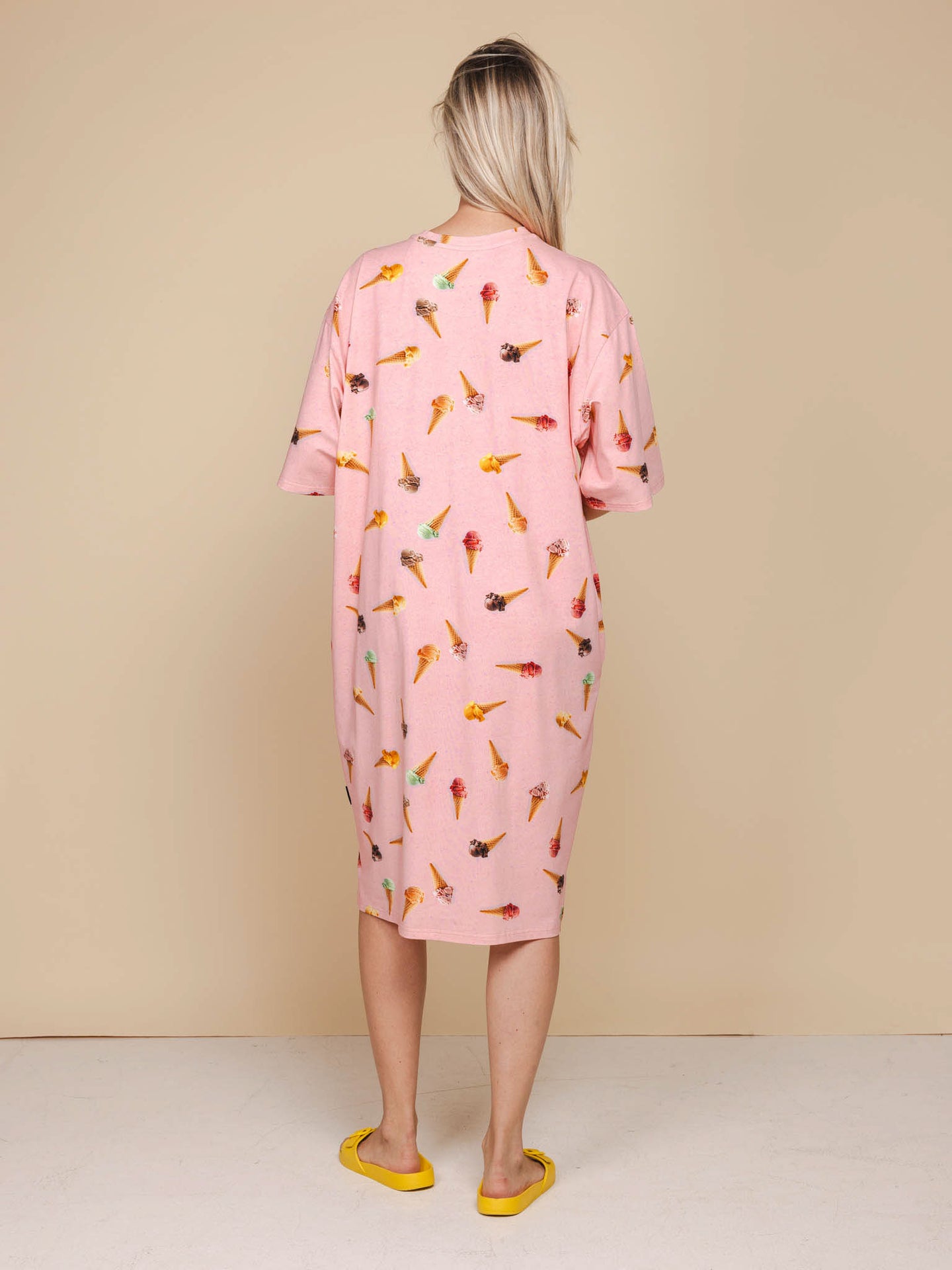 Ice Cream Cones Relaxed Tee Dress Dames - SNURK