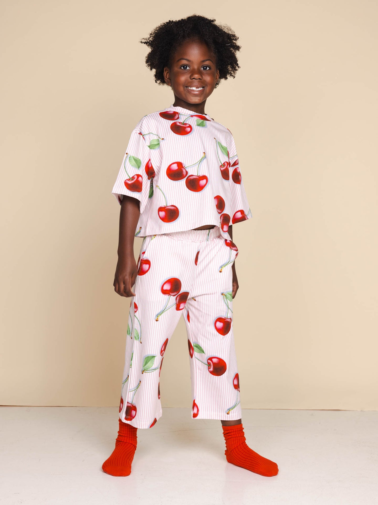 Mon Cherry Cropped T-shirt en Wijde broek set Kids - SNURK