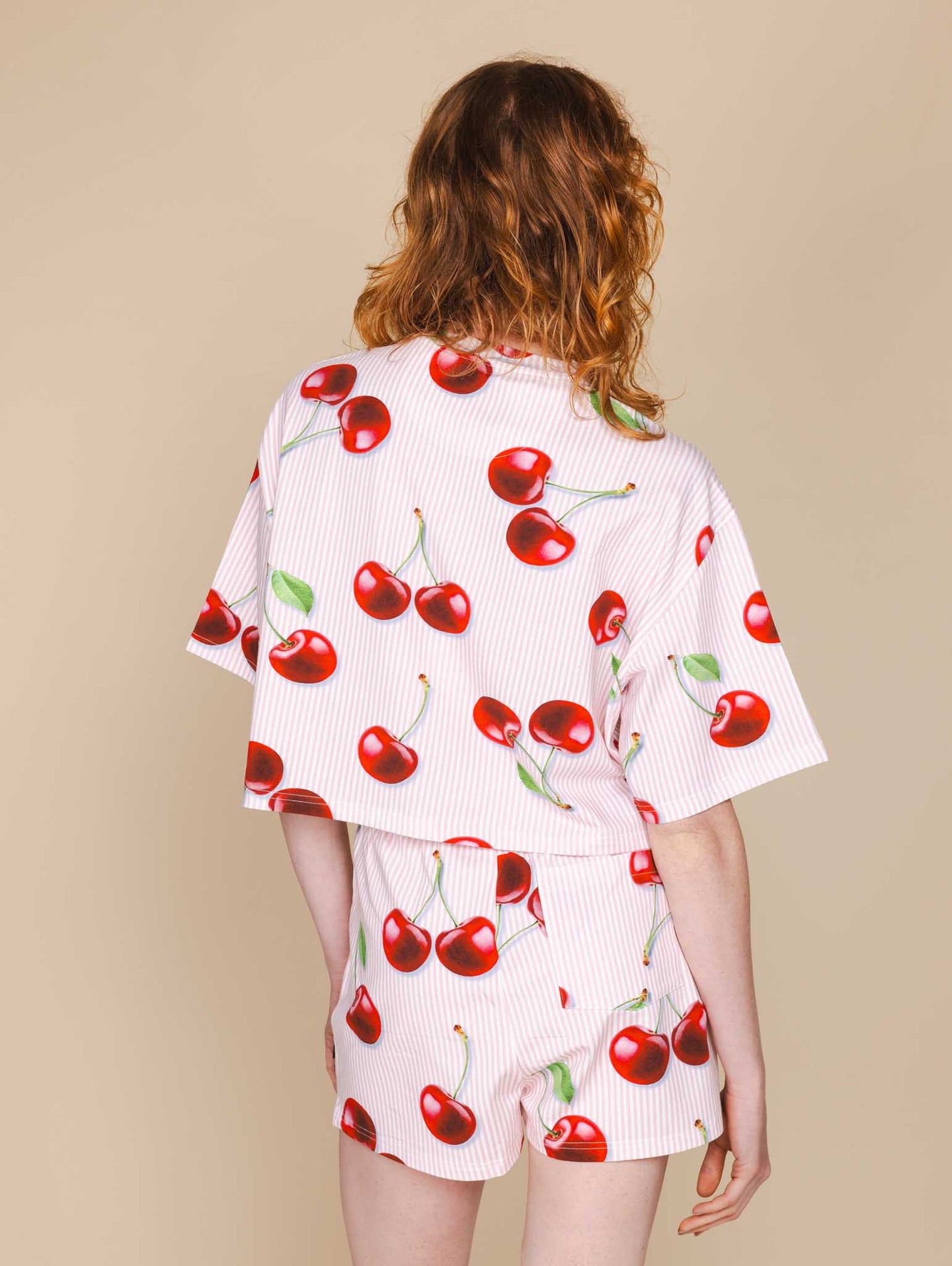 Mon Cherry Cropped T-shirt en Shorts set Dames - SNURK