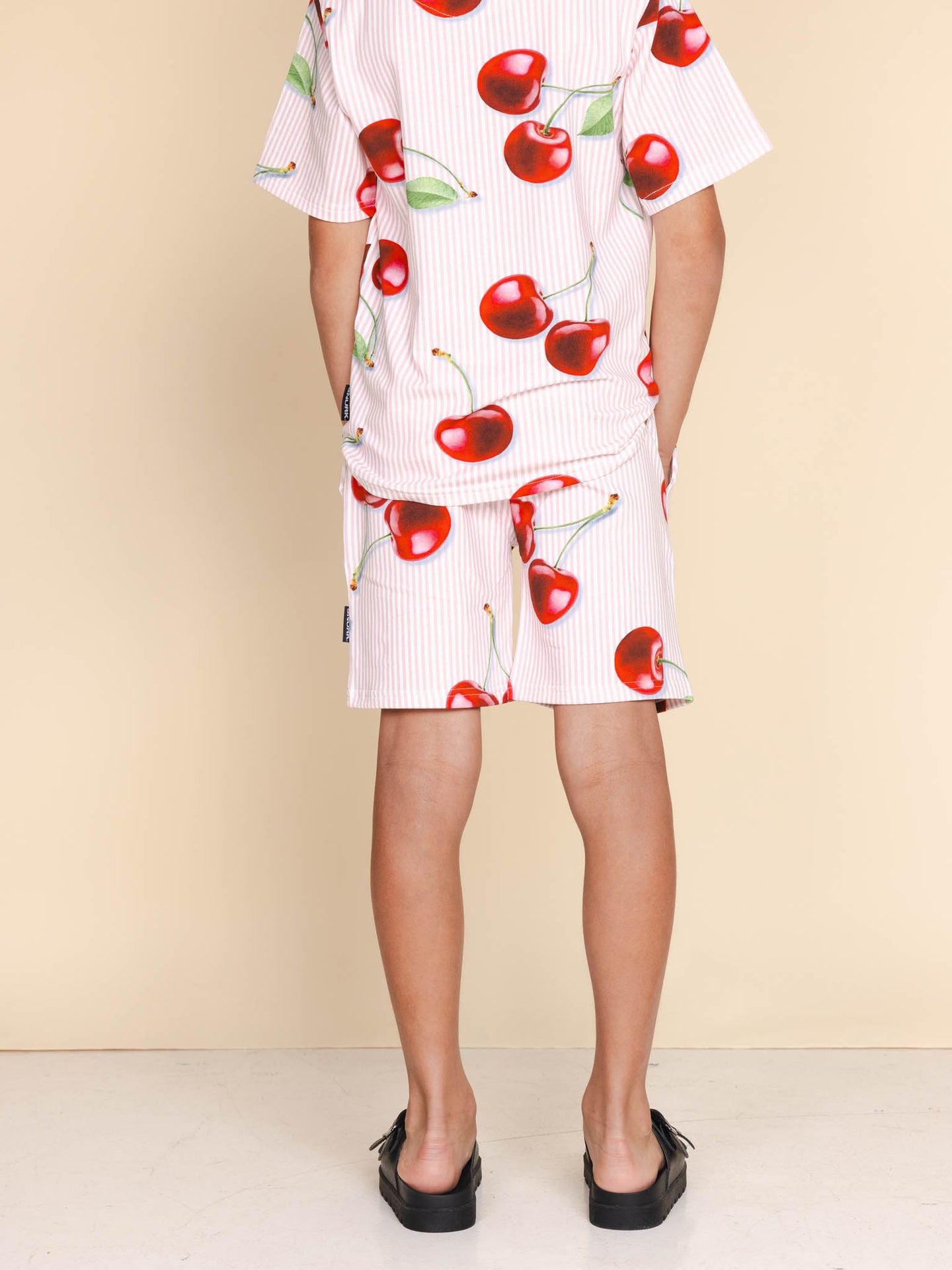 Mon Cherry T-shirt en Shorts set Kids - SNURK