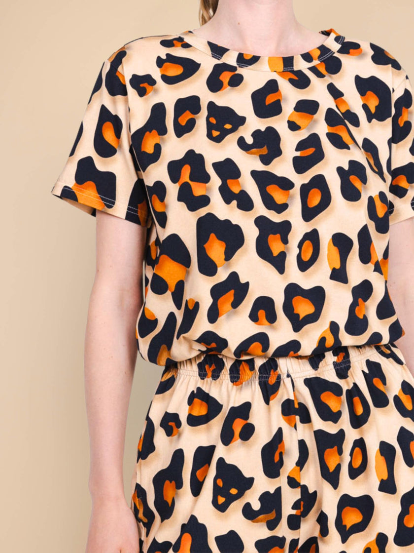 Paper Panther T-shirt Unisex