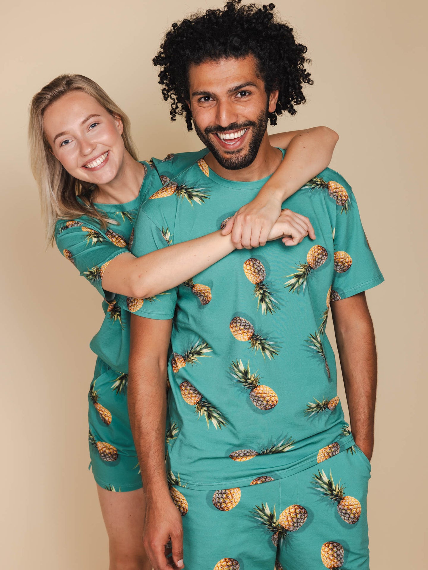 Pineapples T-shirt Unisex - SNURK