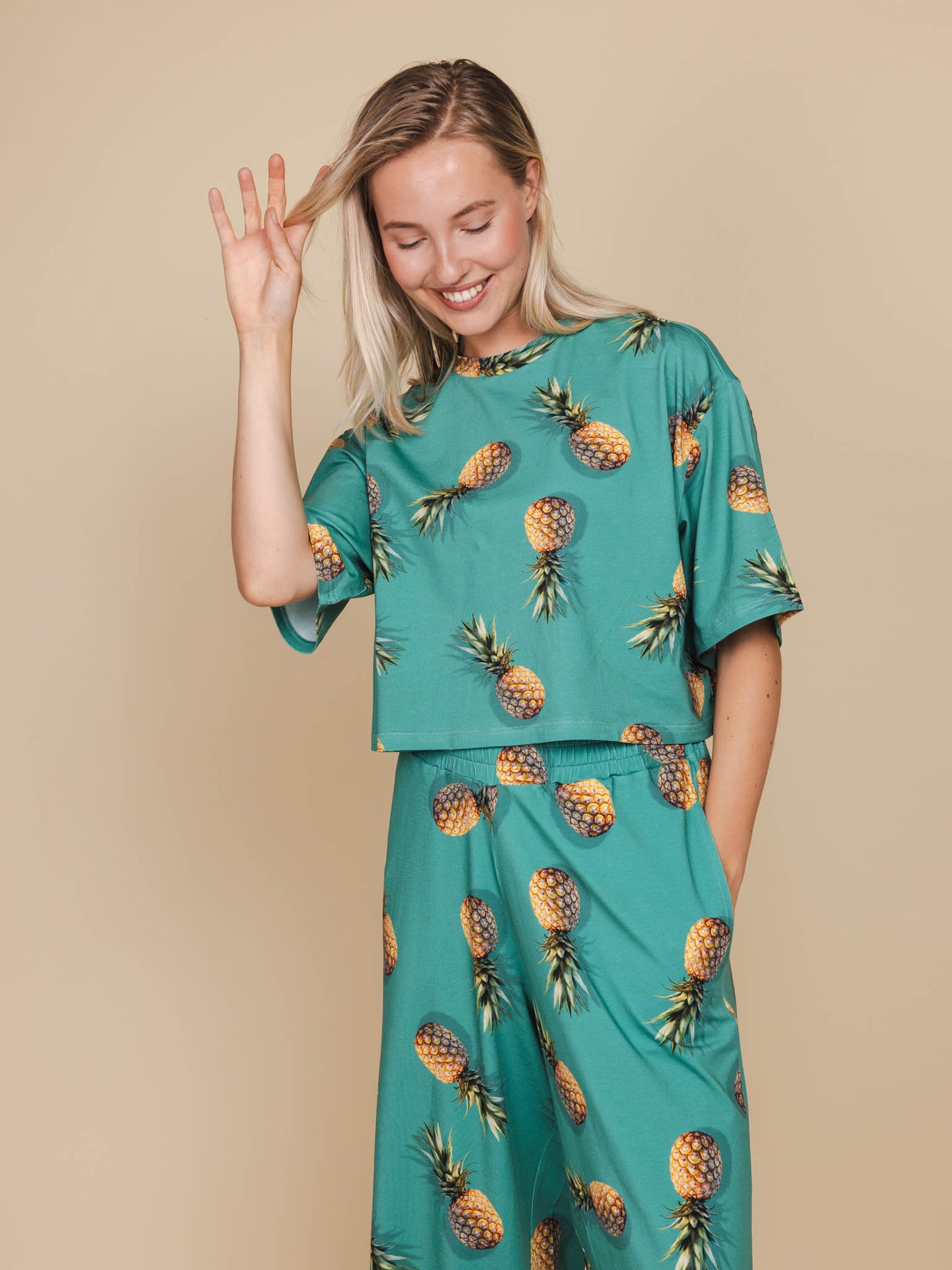 Pineapples Cropped T-Shirt Damen