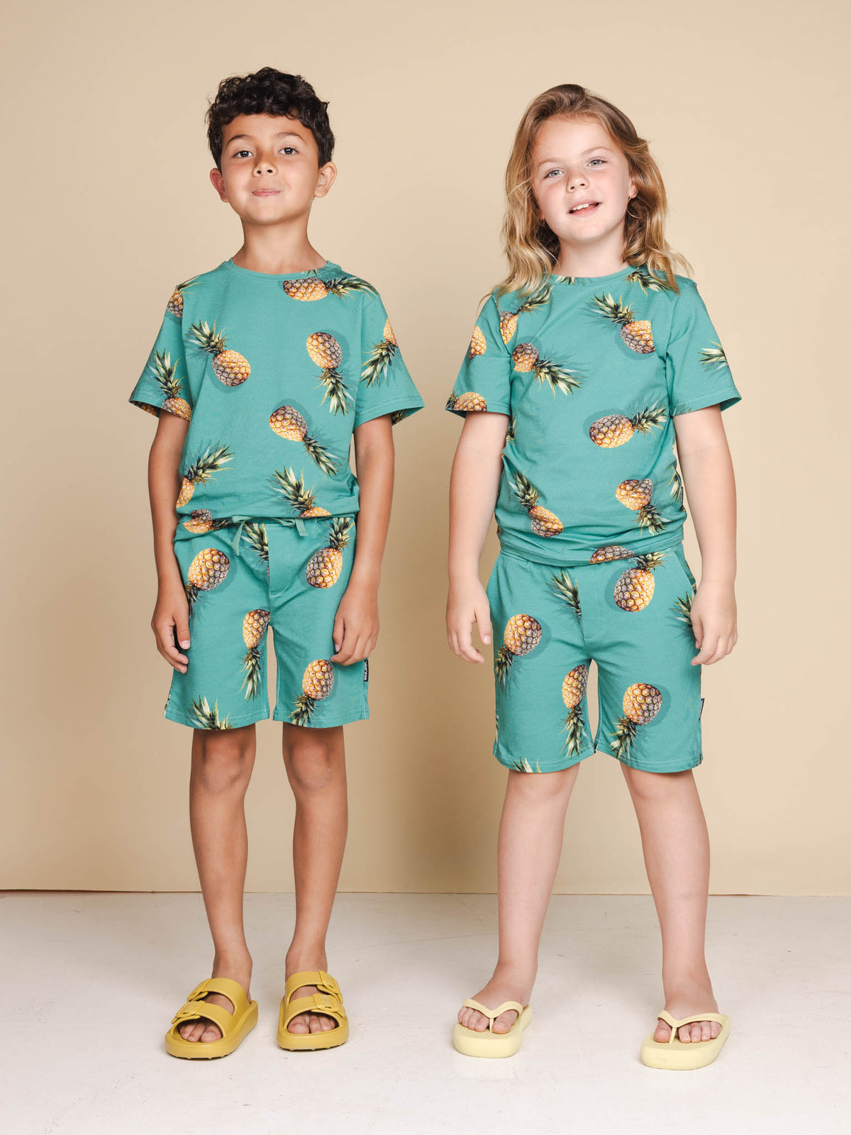 Pineapples T-shirt Kids