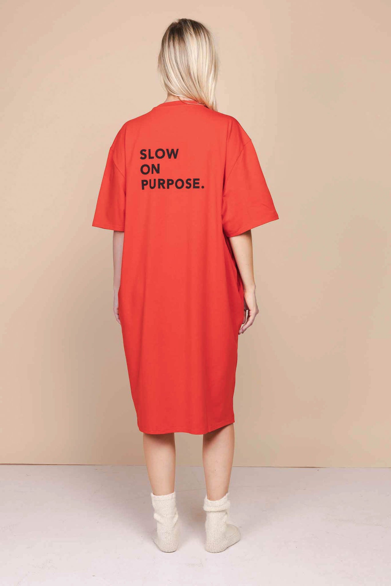 Slow Red Relaxed Tee Dress Dames - SNURK