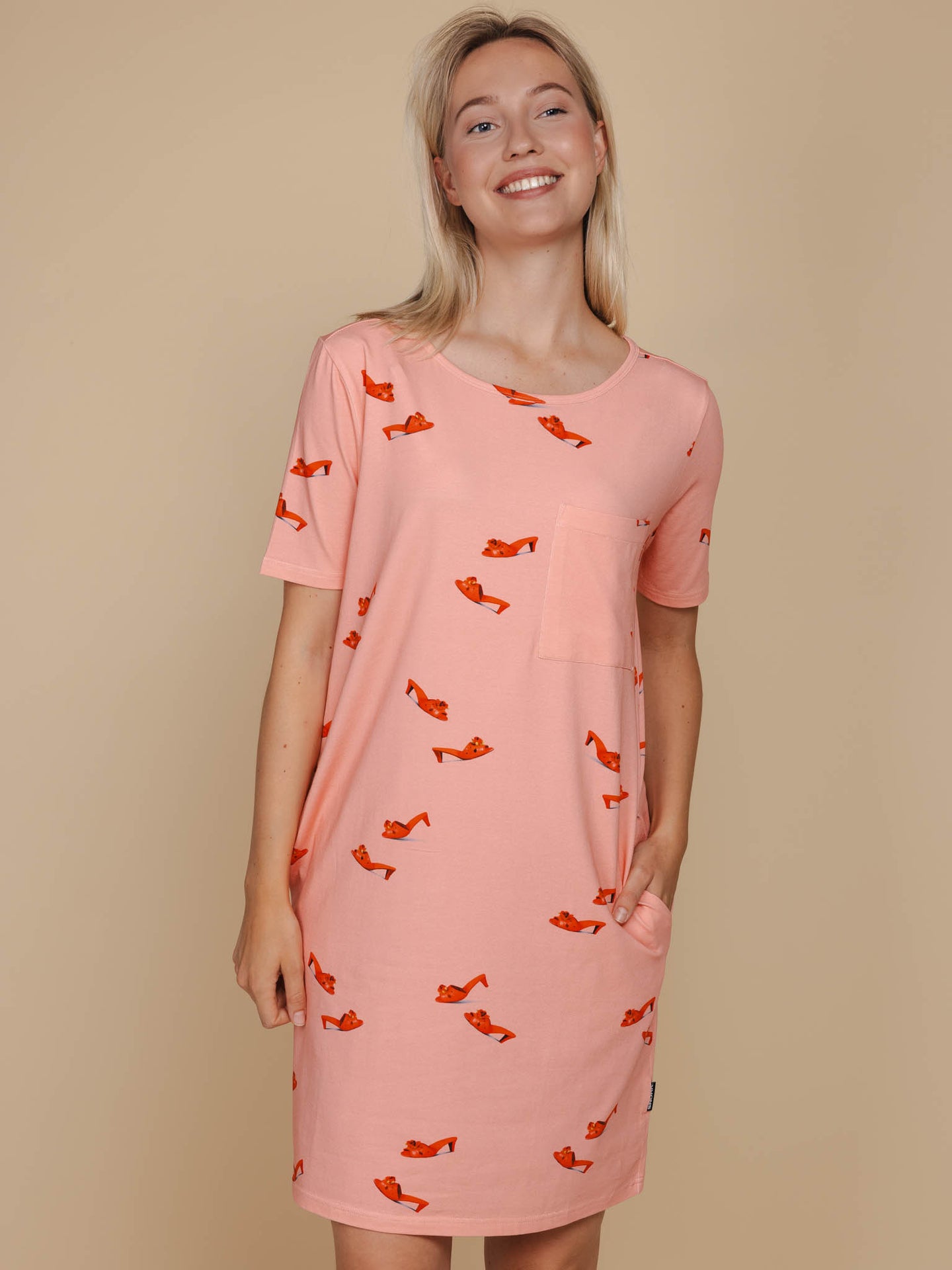 Efteling Rode Schoentjes T-shirt Dress Dames - SNURK