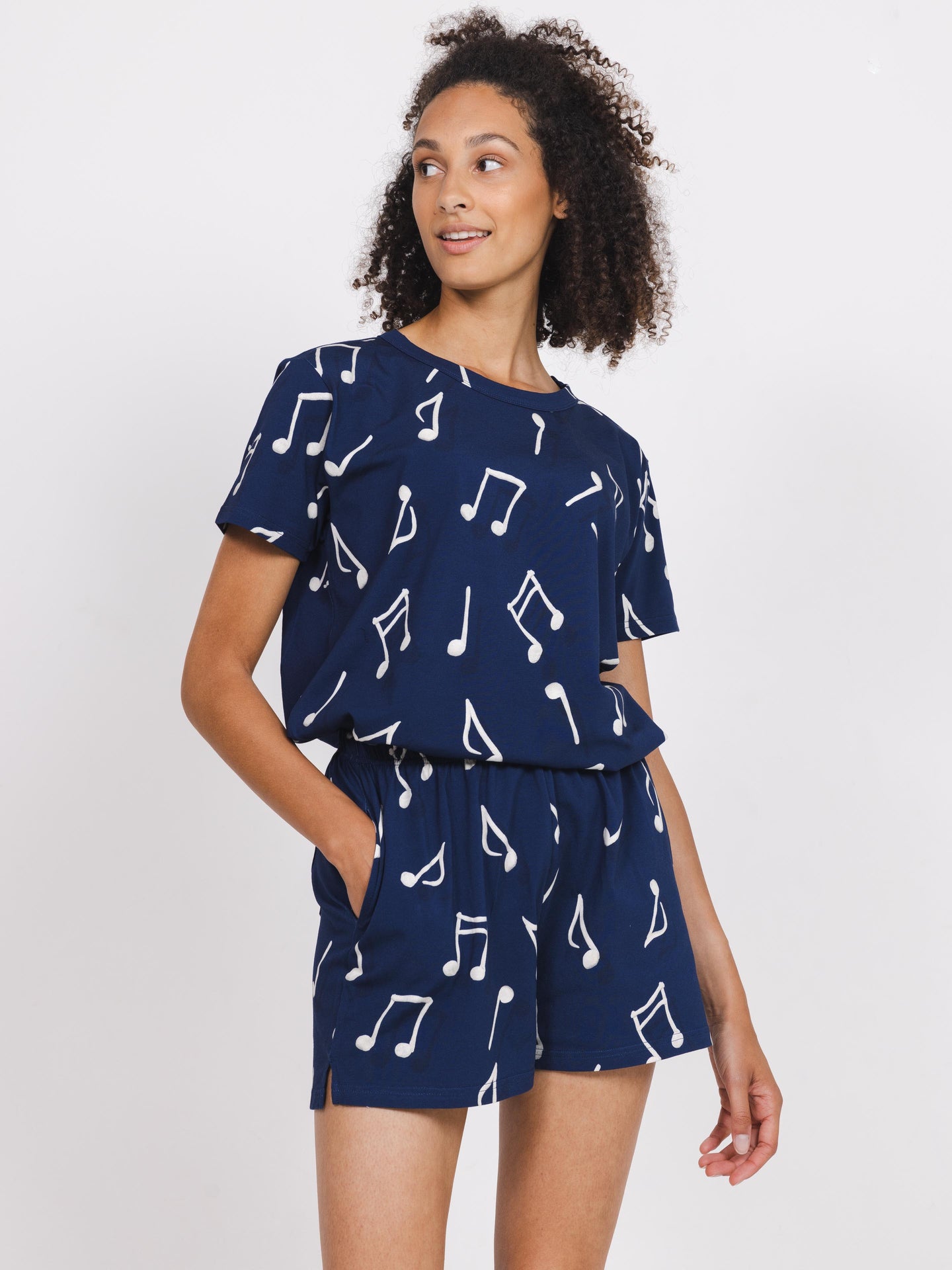 Clay Music T-shirt Unisex - SNURK