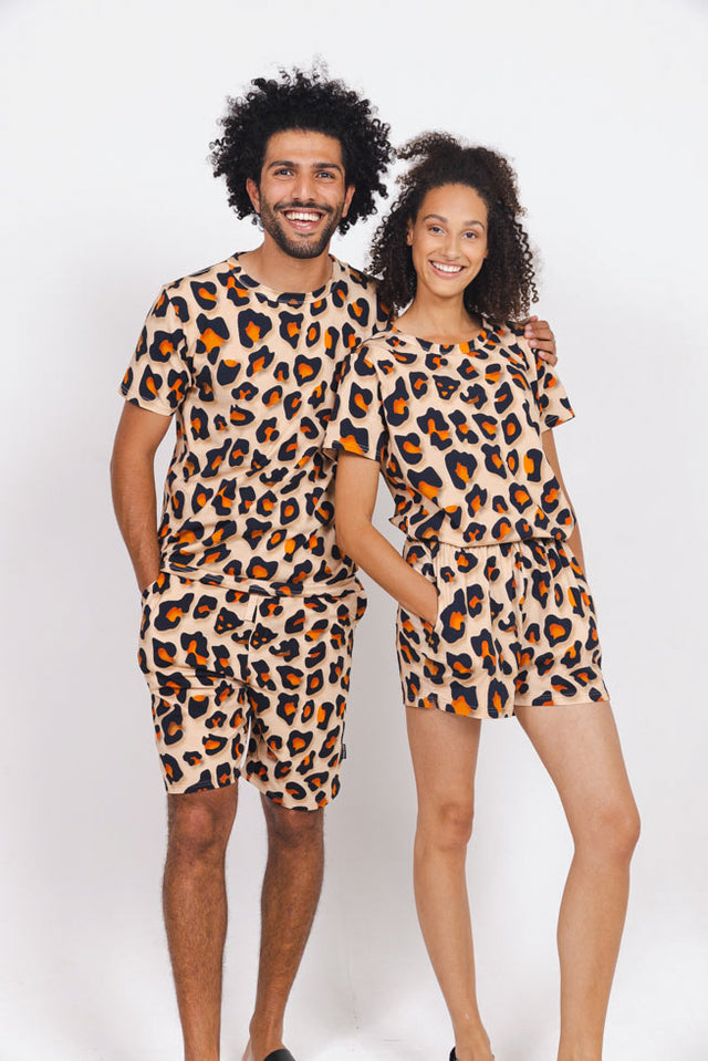 Paper Panther T-shirt Unisex