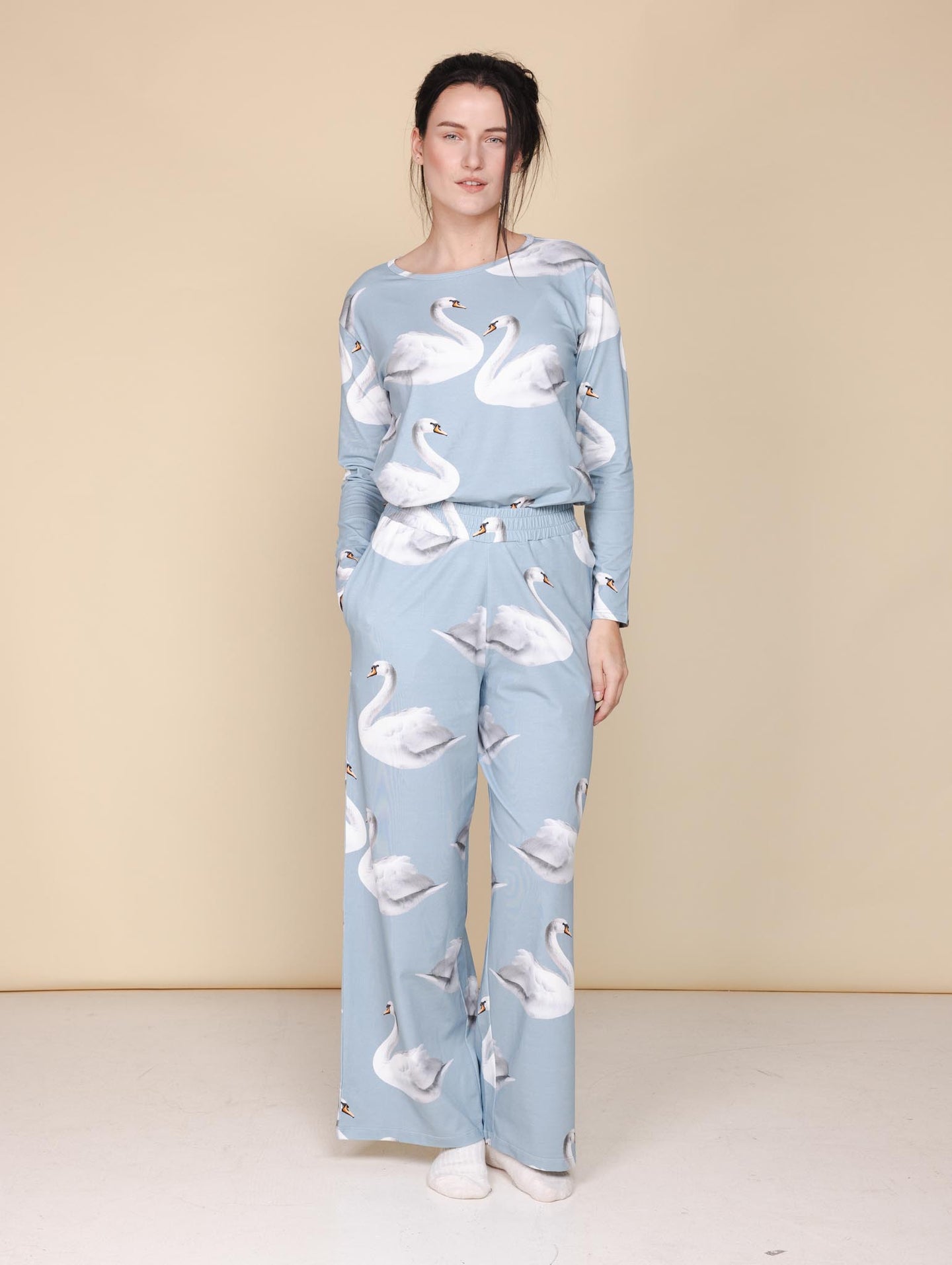 Swan Long Sleeve T-shirt Women