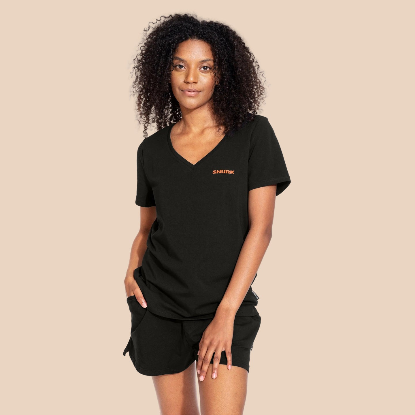Black T-shirt v-hals Dames - SNURK