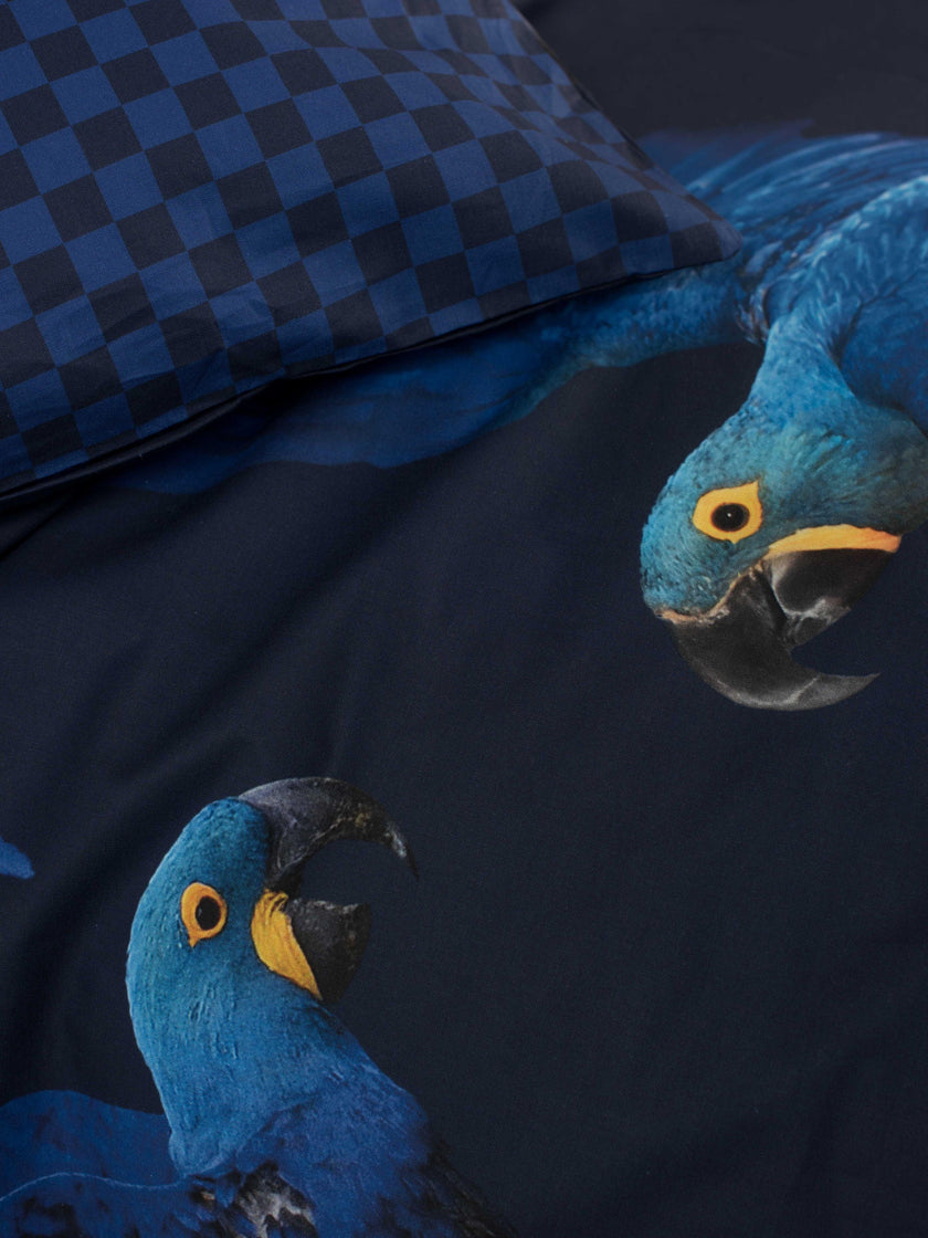 Blue Parrot duvet cover set