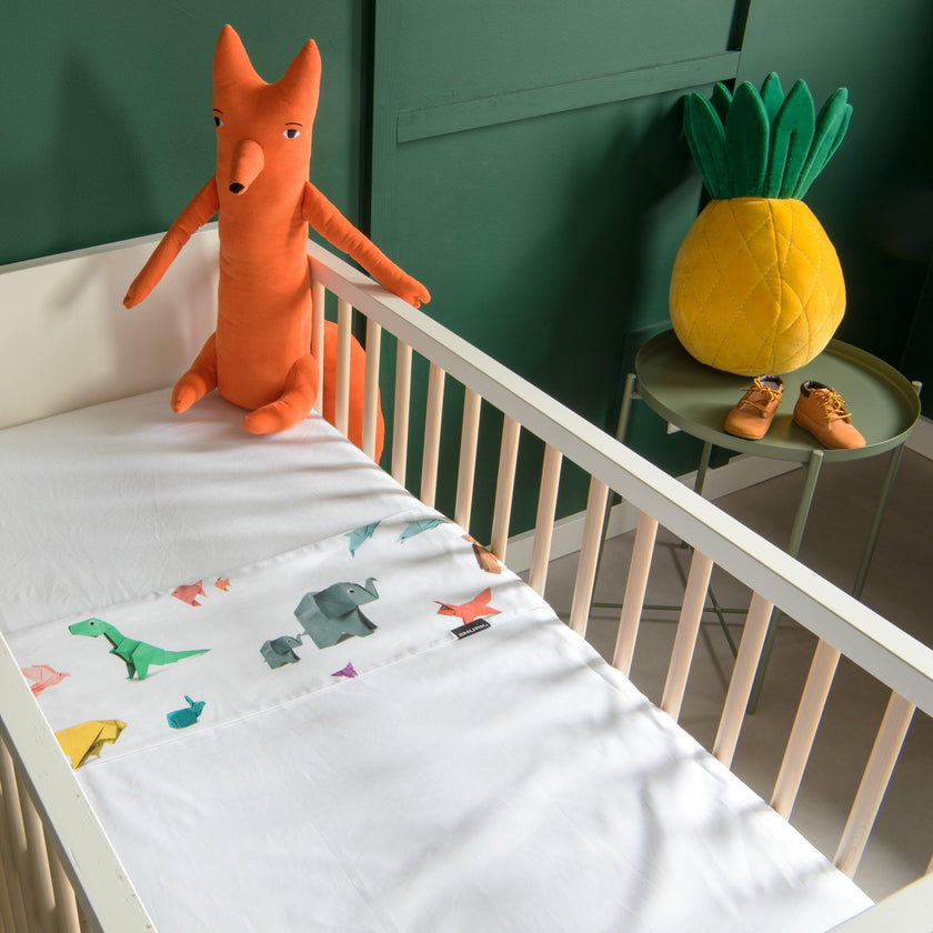 Paper Zoo Baby Bed Sheet