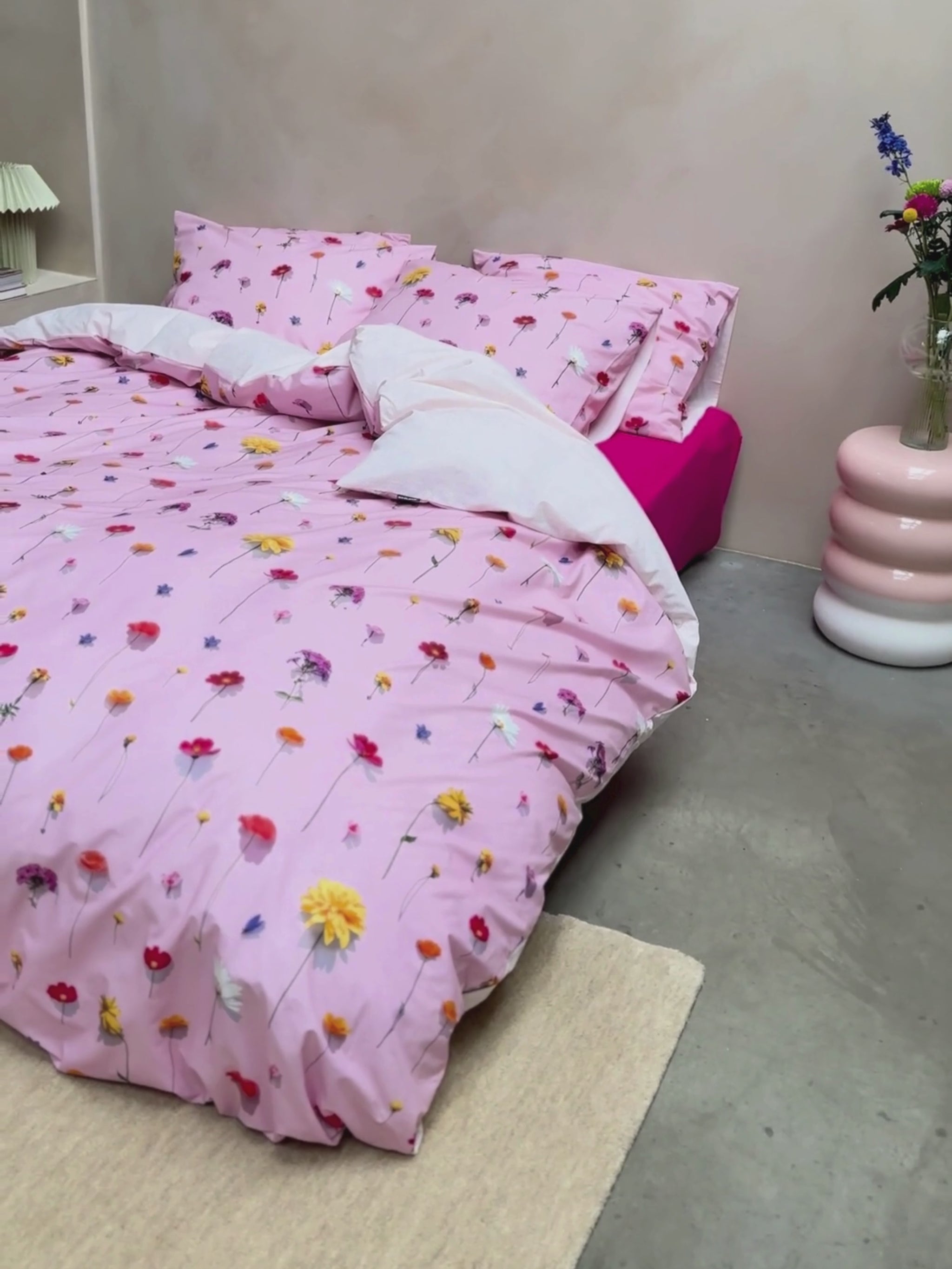 Video of the Bloom Pink duvet cover