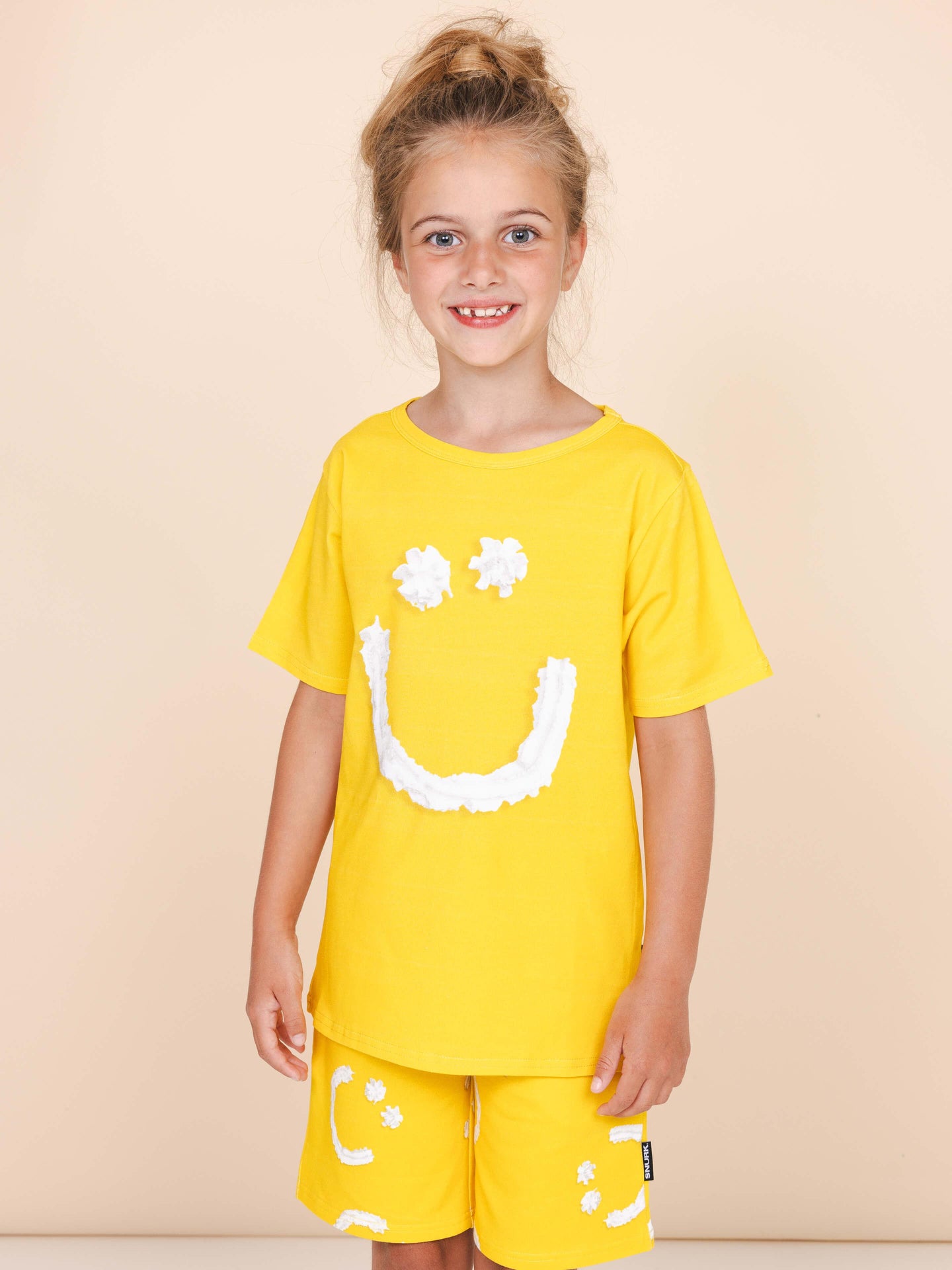 Smiles Yellow T-shirt en Korte broek set Kinderen - SNURK